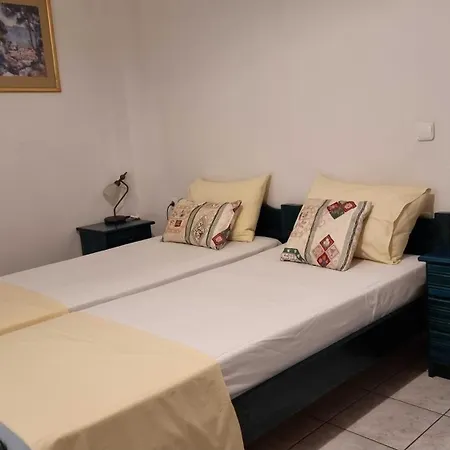 Liakakos Aparthotel Gythio