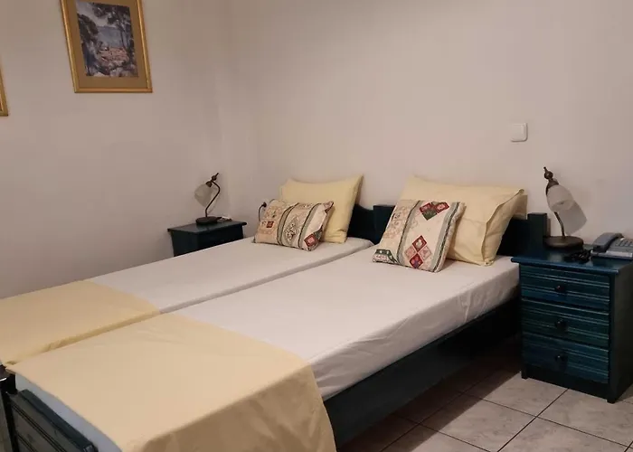 Liakakos Apartahotel Githio